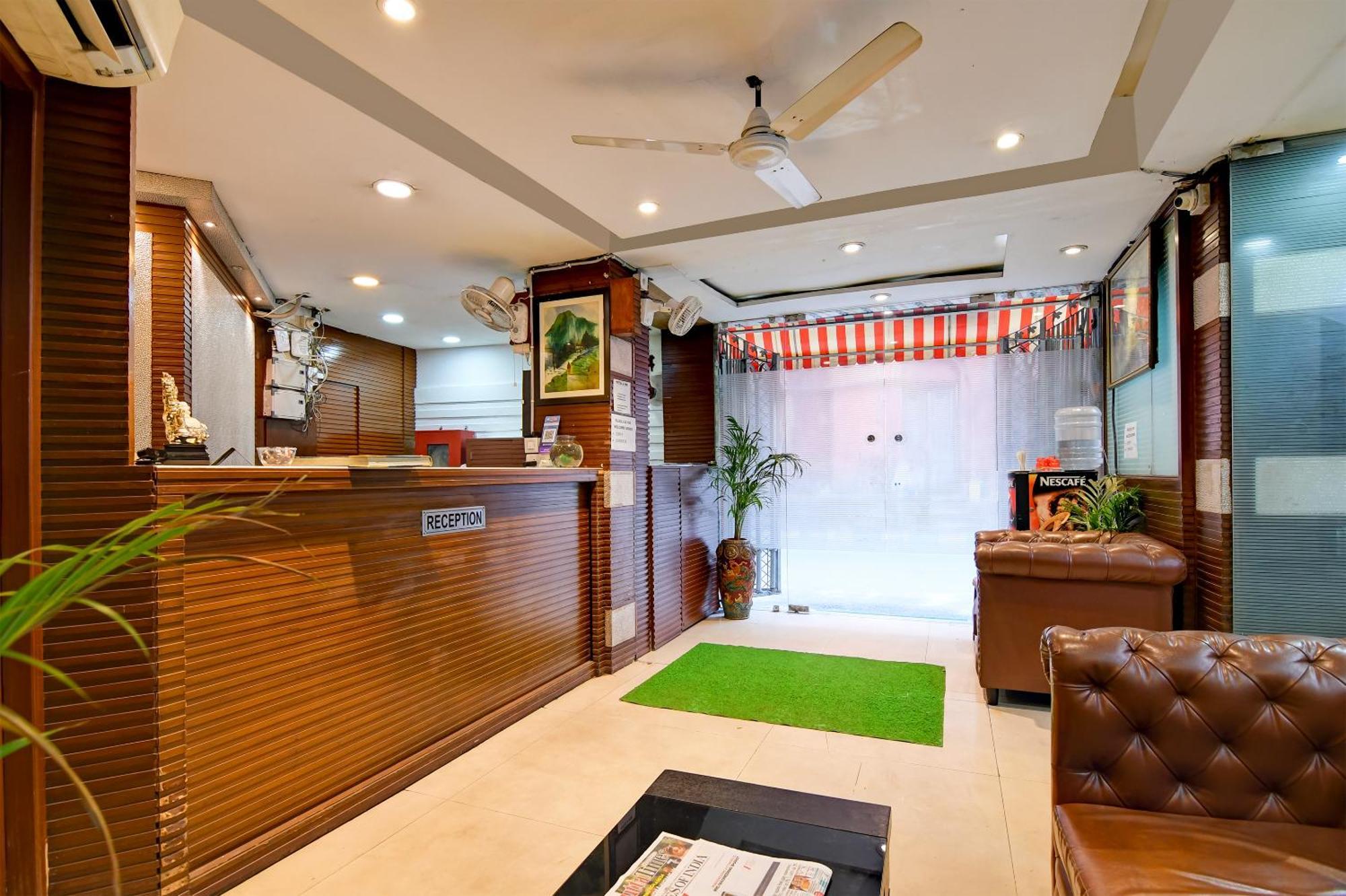 Hotel Q Inn Calcutta Buitenkant foto