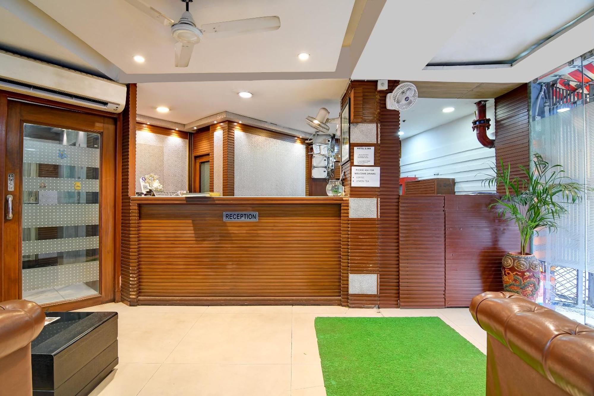 Hotel Q Inn Calcutta Buitenkant foto